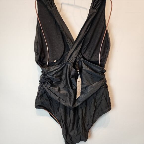 New Black One Piece Swimsuit Sexy Bathing Suit Peek A Boo Size XL - Picture 15 of 16